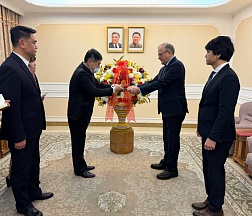ПО СЛУЧАЮ НОВОГО 2025 ГОДА ПО СЛУЧАЮ НОВОГО 2025 ГОДА