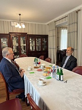 ПРОТОКОЛЬНЫЙ ВИЗИТ ВРЕМЕННОГО ПОВЕРЕННОГО В ДЕЛАХ ИСЛАМСКОЙ РЕСПУБЛИКИ ИРАН К ДУАЙЕНУ