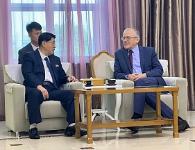 비행장에서 사회안전성 부상을 전송 비행장에서 사회안전성 부상을 전송