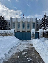 Мы вместе с корейскими товарищами очень радуемся снегу!